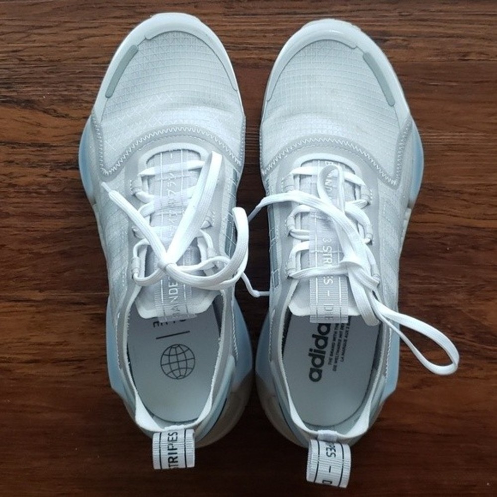 adidas NMD V3.  8.5 Womens
